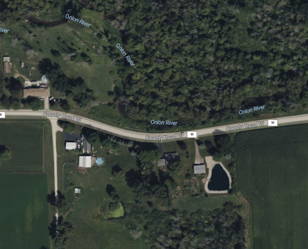 43.638197, -87.900915